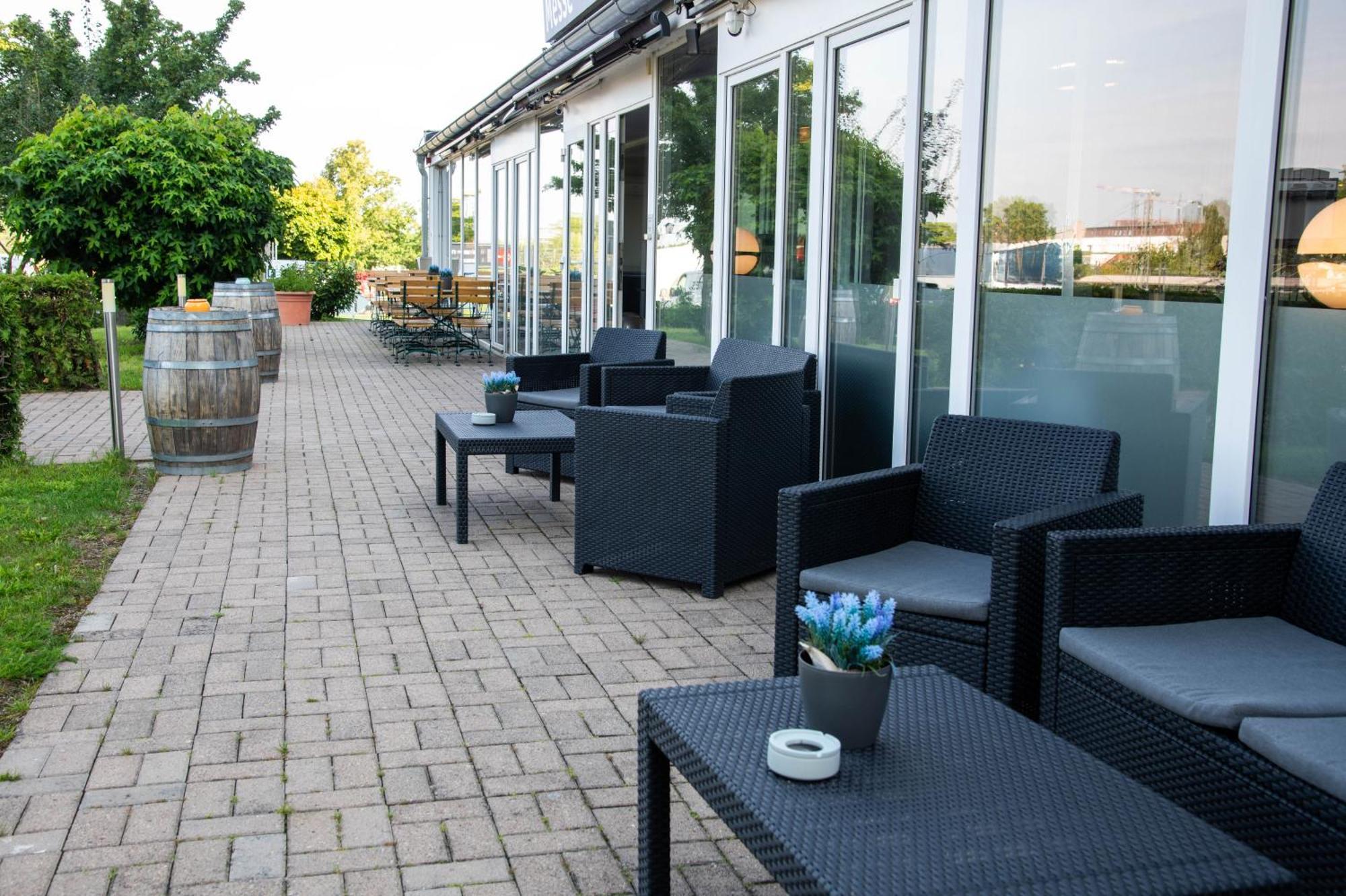 Beevillage Messehotel Hannover Laatzen Eksteriør billede